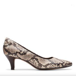 NIB $90 Clarks LINVALE JERICA in Taupe Snake - size 6!